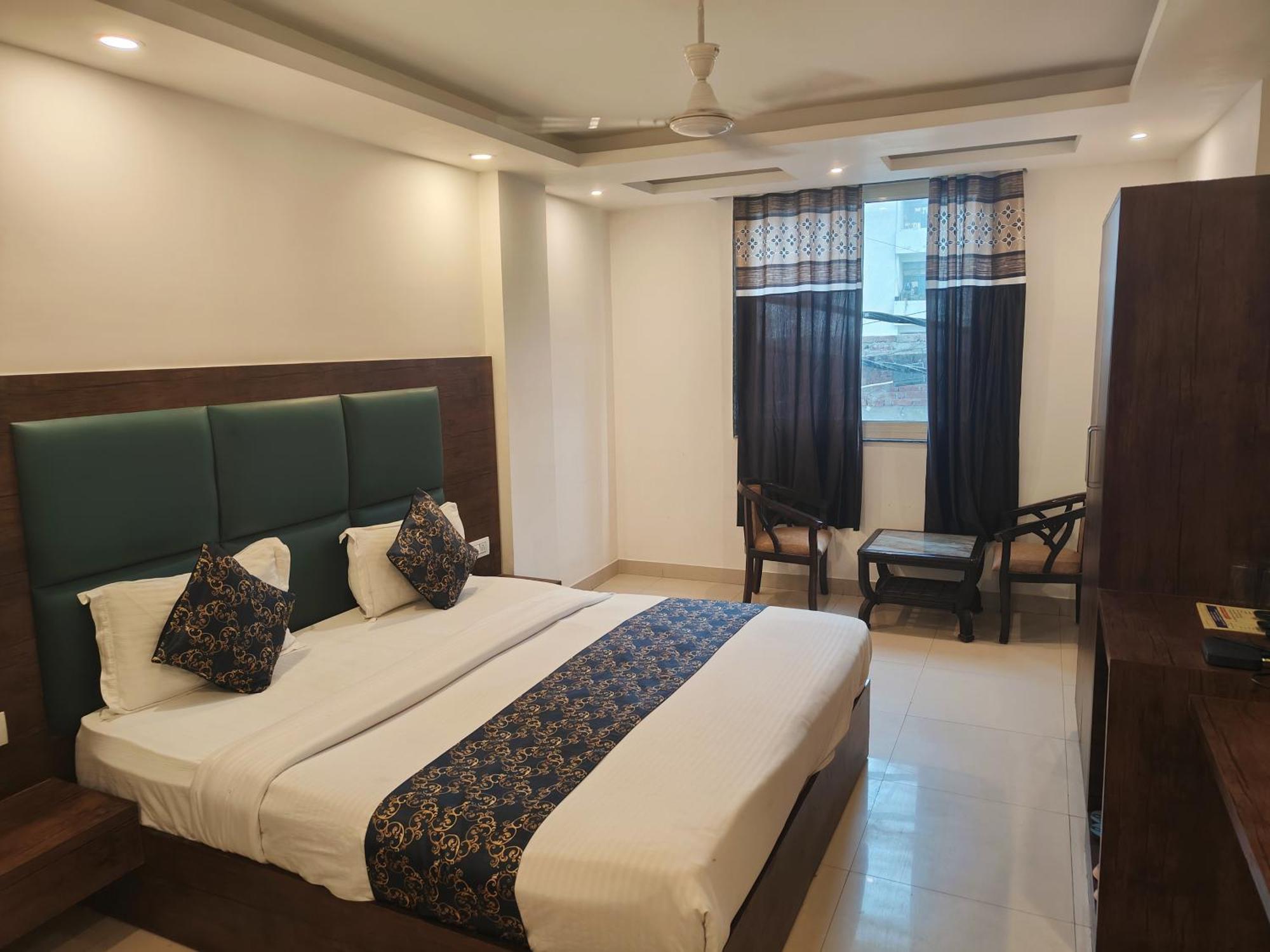Hotel Le Mount Plaza Near Igi Airport Delhi Yeni Delhi Dış mekan fotoğraf