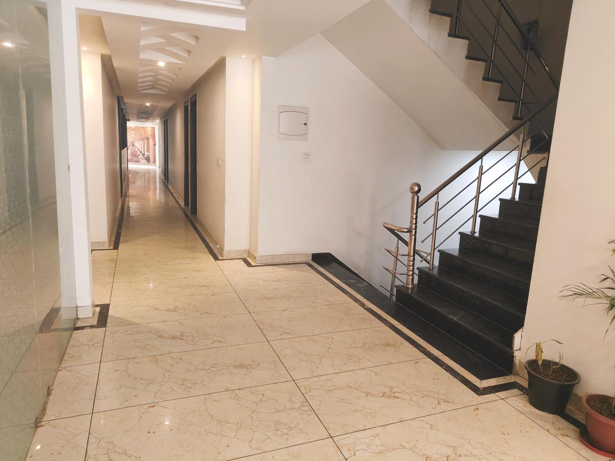 Hotel Le Mount Plaza Near Igi Airport Delhi Yeni Delhi Dış mekan fotoğraf