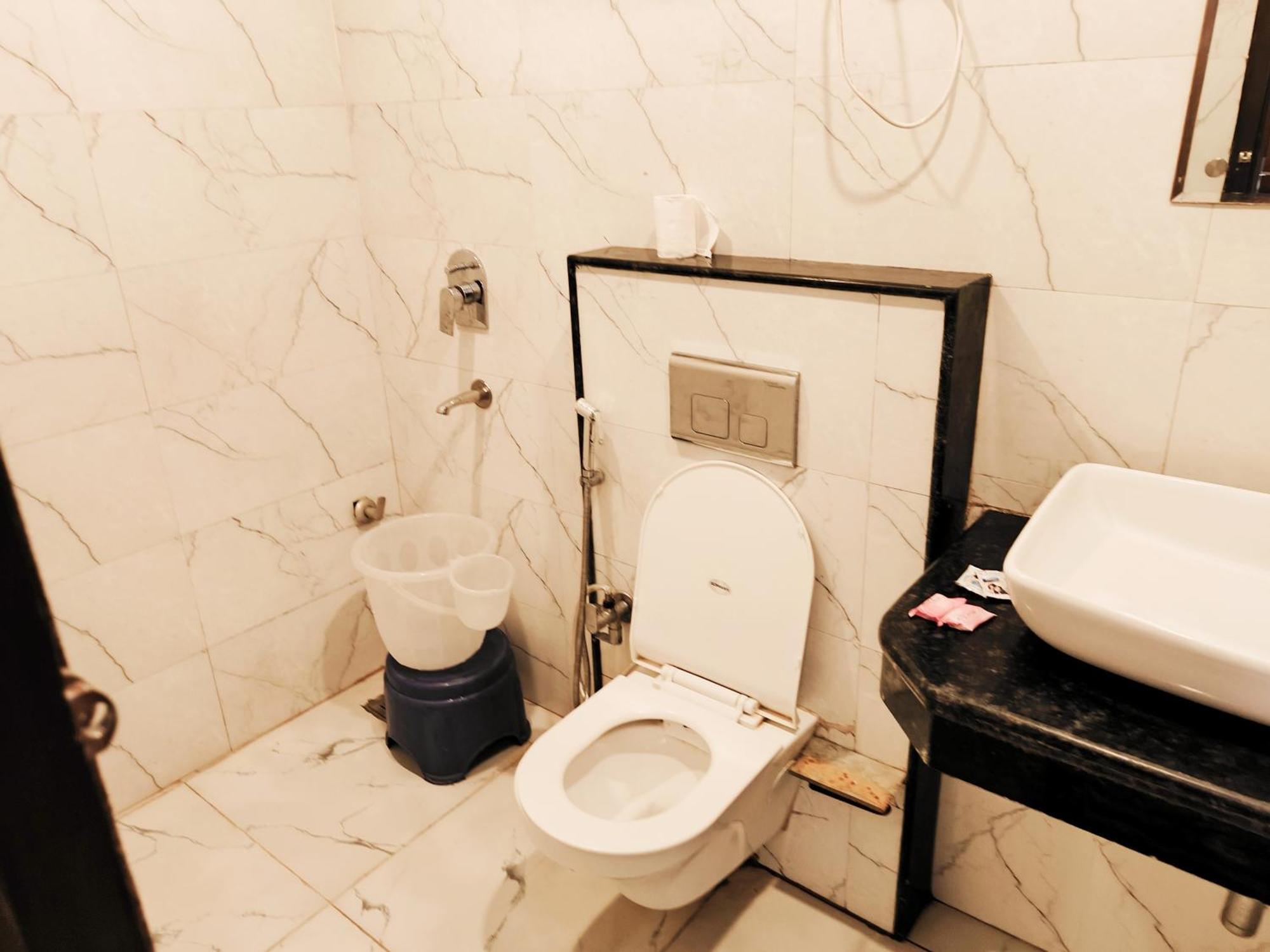 Hotel Le Mount Plaza Near Igi Airport Delhi Yeni Delhi Dış mekan fotoğraf