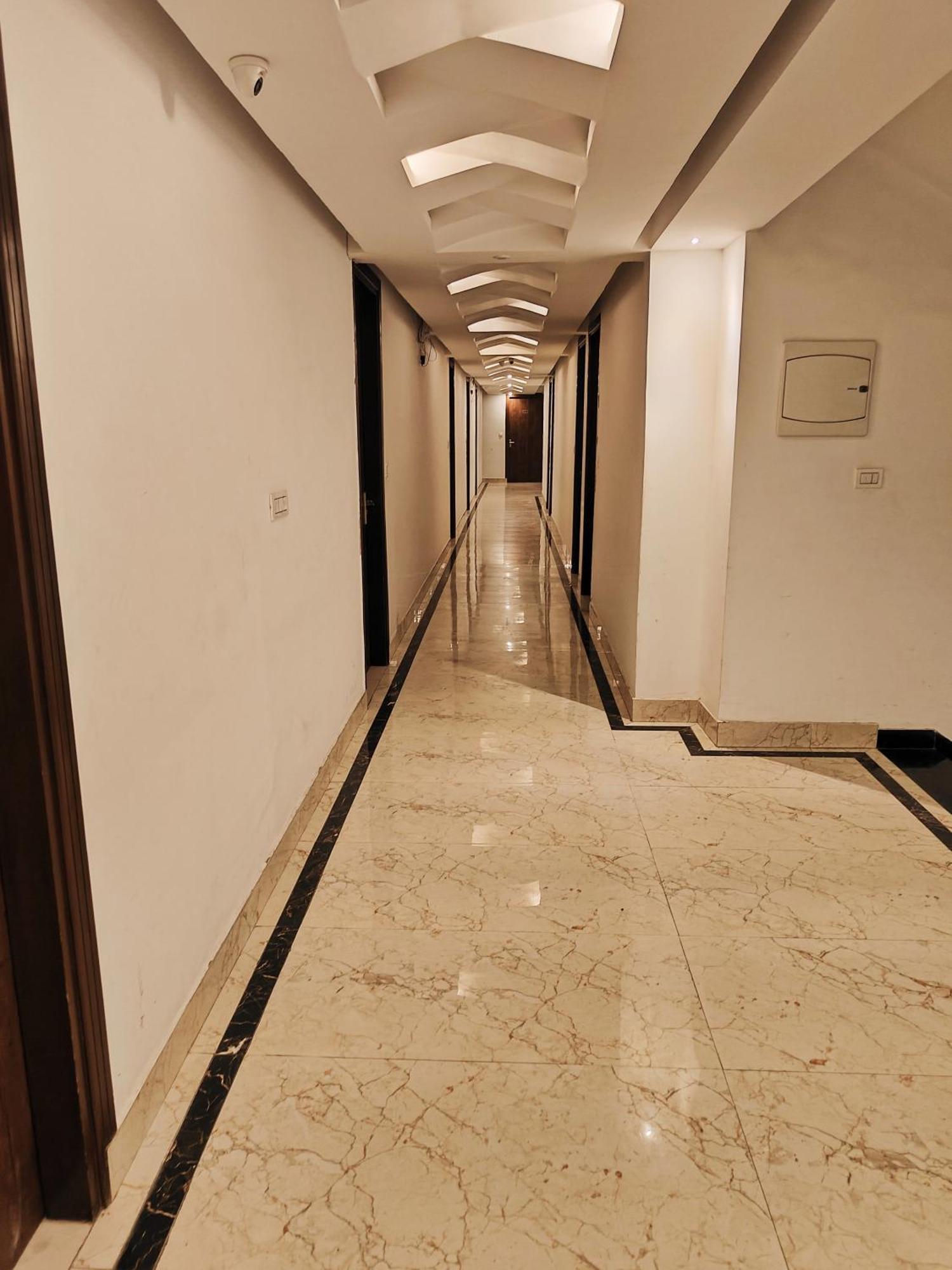 Hotel Le Mount Plaza Near Igi Airport Delhi Yeni Delhi Dış mekan fotoğraf